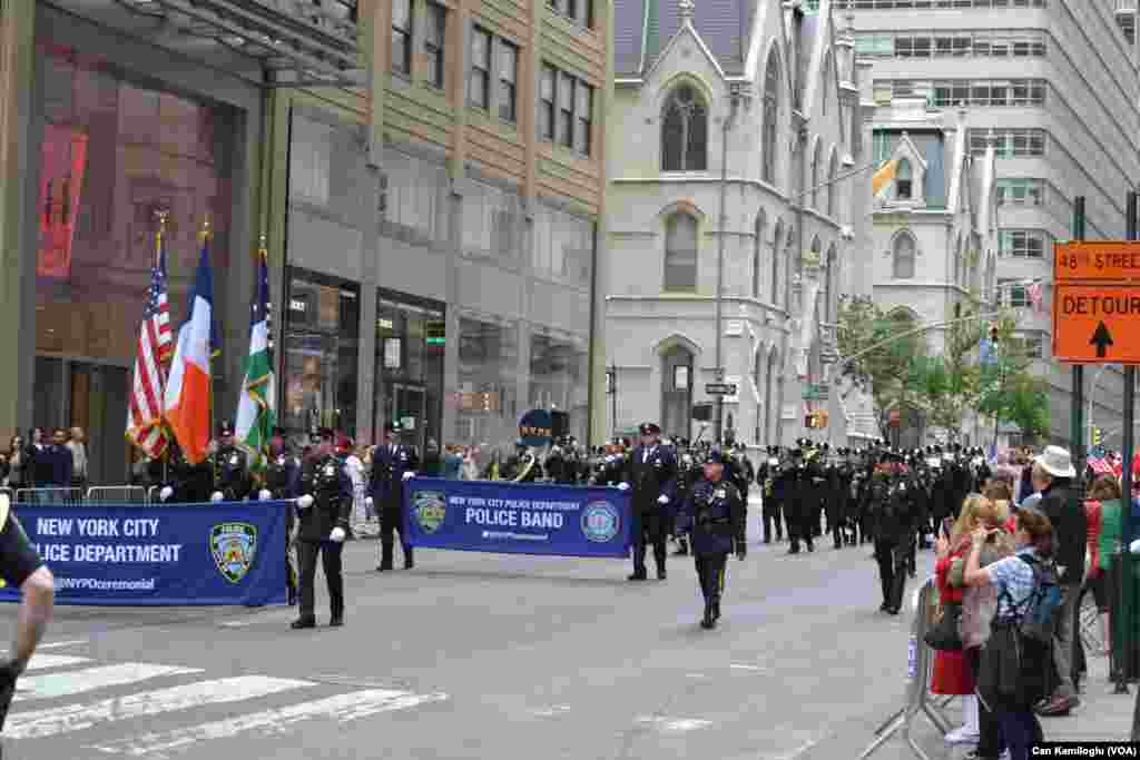 New York'ta Türk Günü Yürüyüşü (21 Mayıs 2016, Cumartesi)