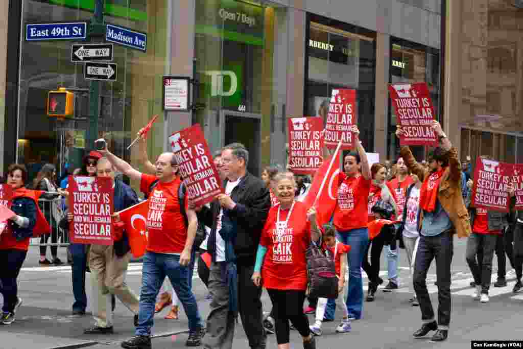 New York'ta Türk Günü Yürüyüşü (21 Mayıs 2016, Cumartesi)