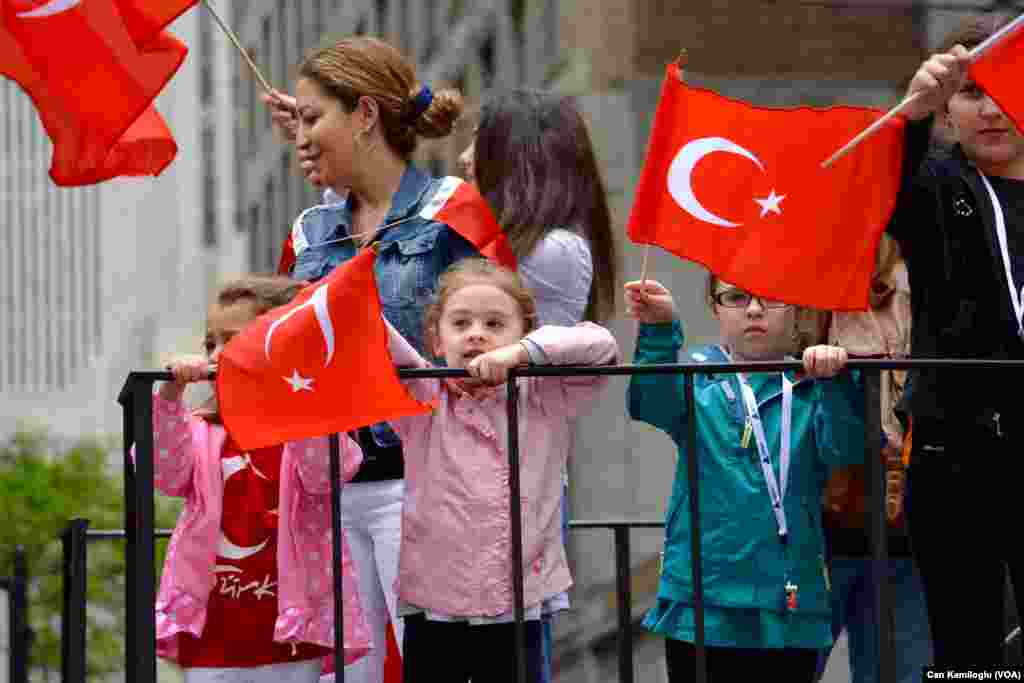 New York'ta Türk Günü Yürüyüşü (21 Mayıs 2016, Cumartesi)