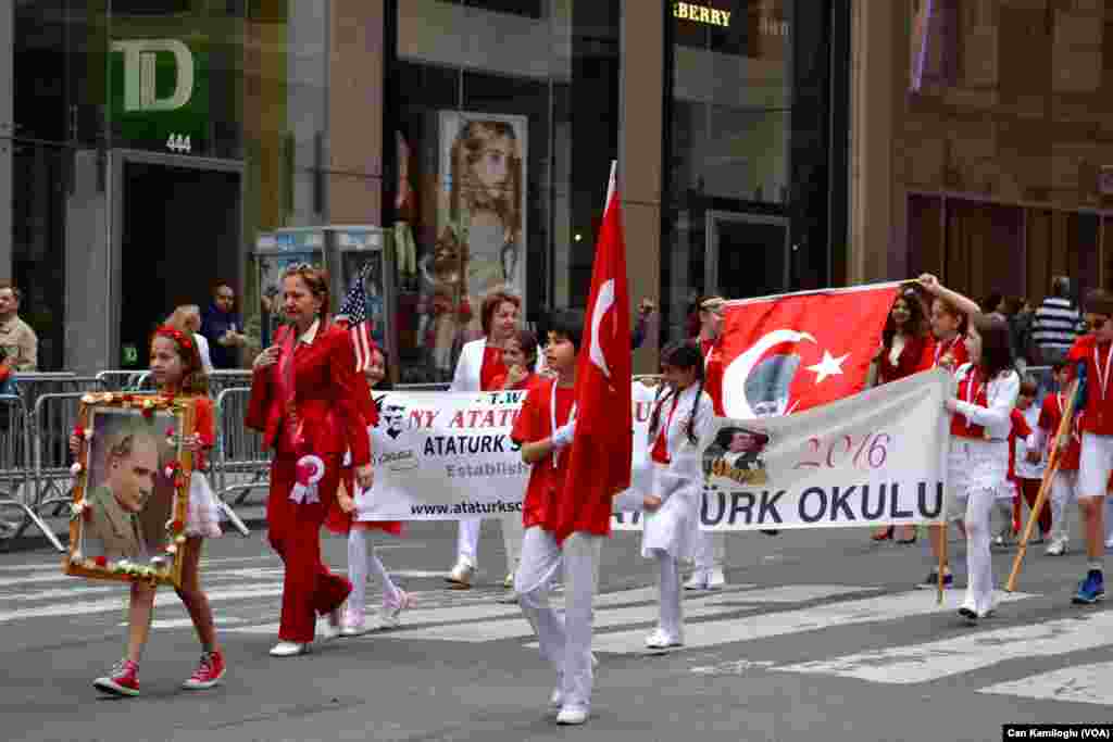 New York'ta Türk Günü Yürüyüşü (21 Mayıs 2016, Cumartesi)