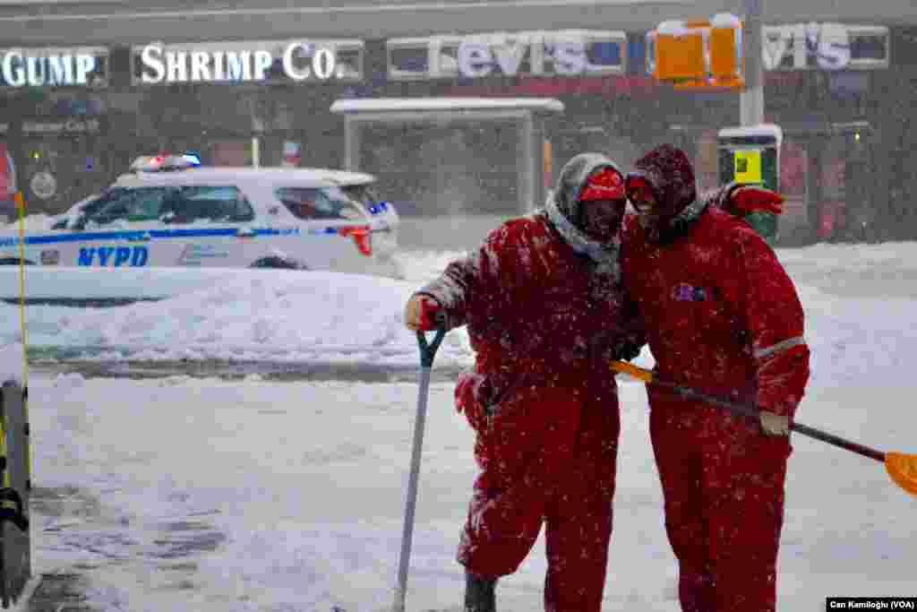 new york under snow 7